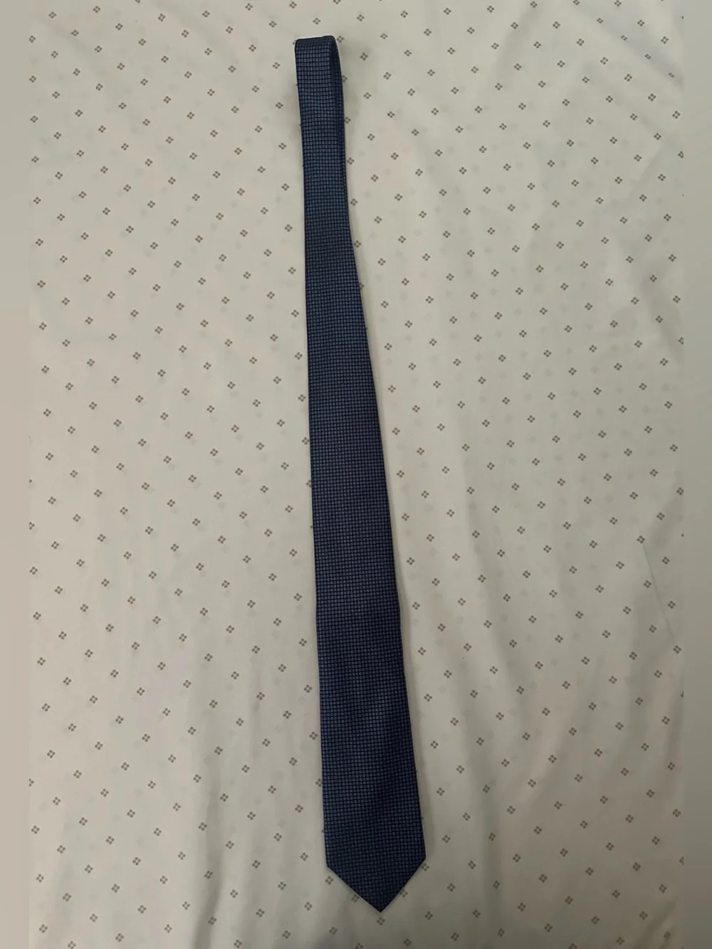 Michael Kors Navy Silk Small Circle Pattern Tie